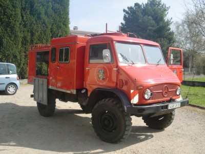 unimog.JPG