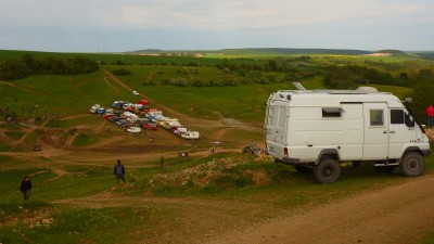 certain ont d'ailleurs préféré regarder tout ça de très loin ...et ont  eu très peur de salir leur camion