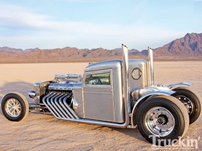 PeterBilt RatRod06.jpg