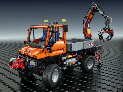 LEGO-UNIMOG.jpg