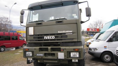 iveco8x8army012.jpg