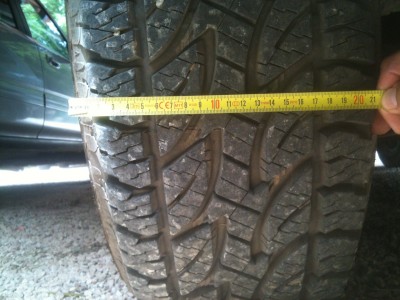 Bridgestone Dueler A/T 265/70r16