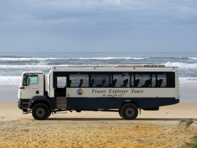 fraser-island-explorer-tours-truck.jpg
