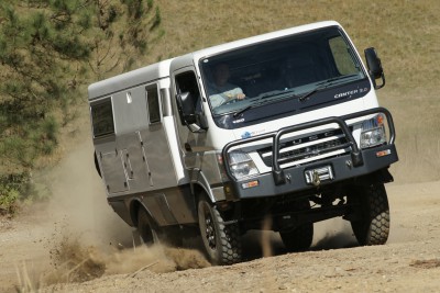 earthcruiser-kicking-up-dust.jpg