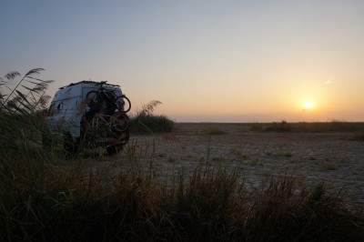 Lever de soleil sur notre bivouac improvisé