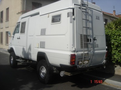 B904X4_jul06.jpg