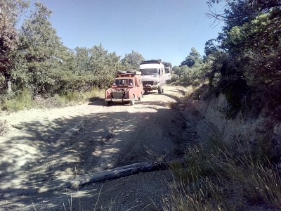 Arrivée de la 4l, nous remontons vers la sierra de guara