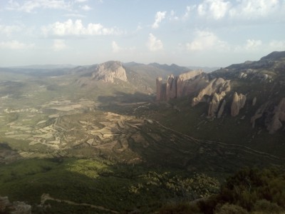 Le site de Riglos malos à l'aube