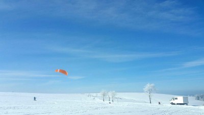 Bivouac-et-snowkite-Tchequie.jpeg