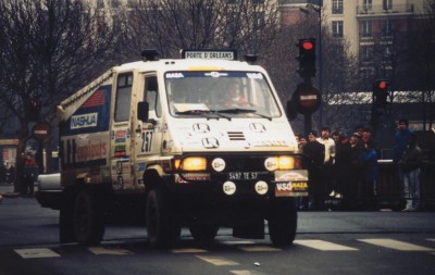 B90-4x4-Nashua Paris-Dakar-1986-02.jpg