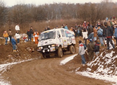 B90-4x4-Nashua Paris-Dakar-1986-06.jpg