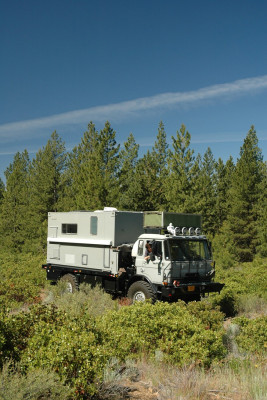 https://www.motortrend.com/news/daf-ya-4440-expedition-truck/