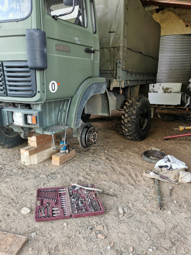 En ce moment c'est operation pour le gros, joint spi de réducteur