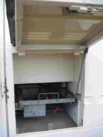 Renault B90 4x4 radio CRS