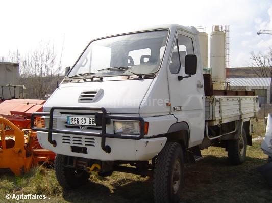 renault-4x4-plateau.jpg