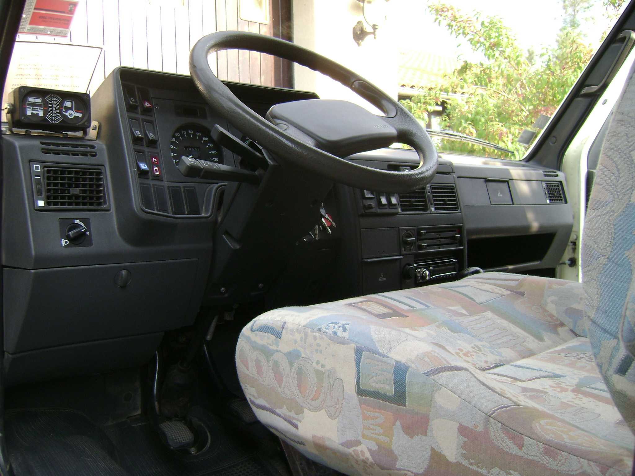 B-07.jpg