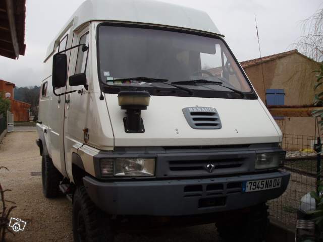 Renault-B110-4x4-01.jpg