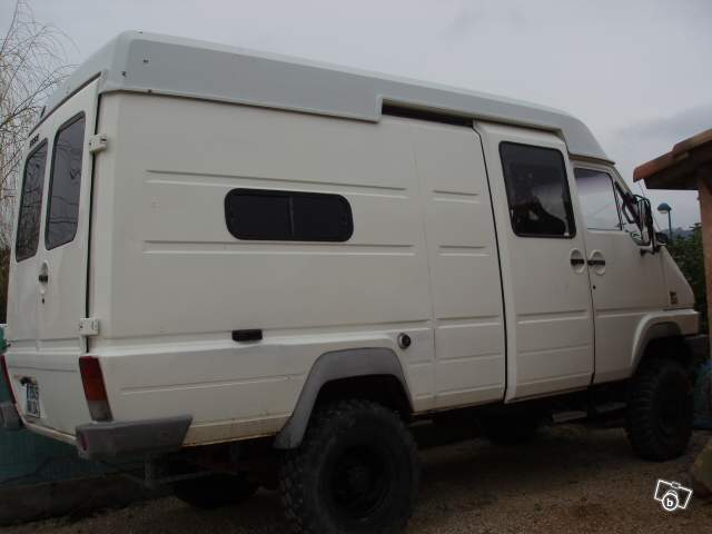 Renault-B110-4x4-02.jpg