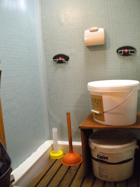Photos_juin_2010_toilettes_1.jpg