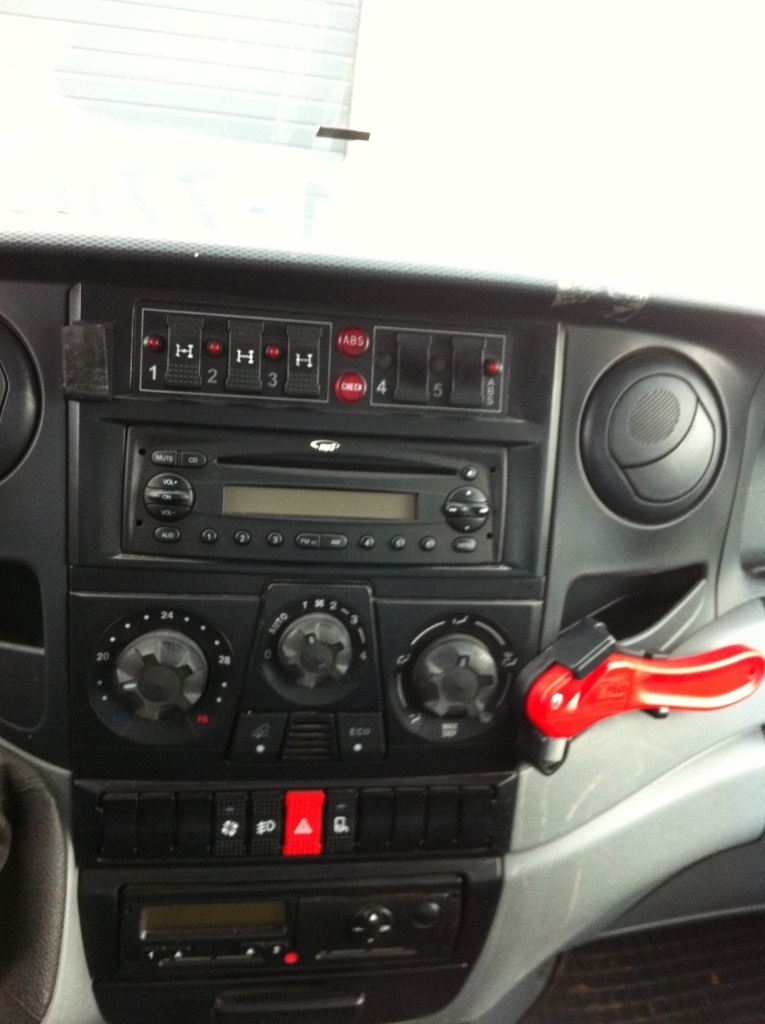 009-5.jpg