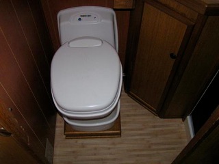 toilettes.jpg